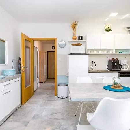 Apartmán Mukalba - Emira