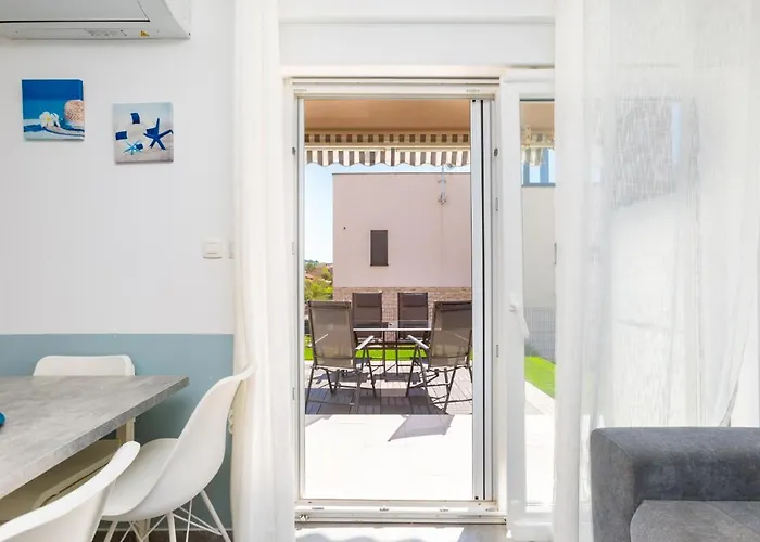 Mukalba - Emira Apartman Medulin