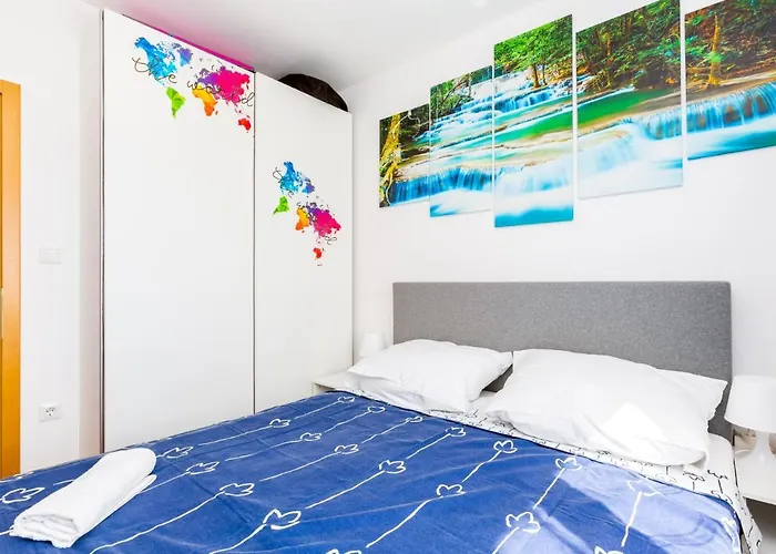 Mukalba - Emira Apartman